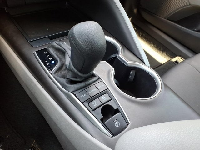 2023 Toyota Camry Hybrid LE