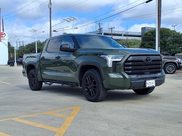 2022 Toyota Tundra 2WD SR5