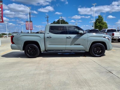 2023 Toyota Tundra 4WD SR5