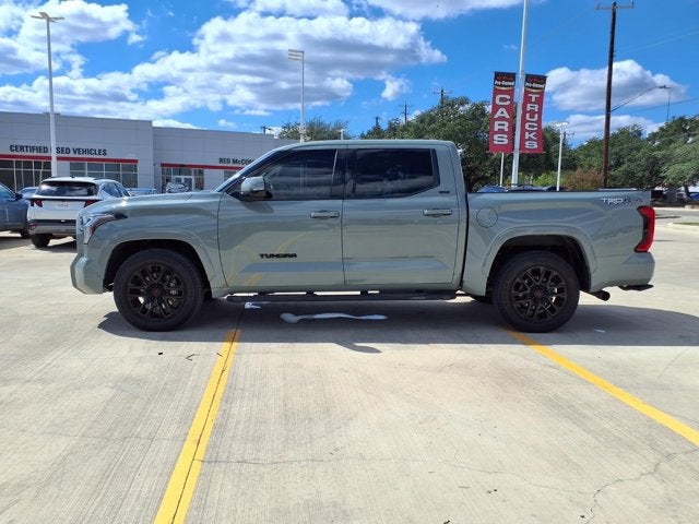 2023 Toyota Tundra 4WD SR5