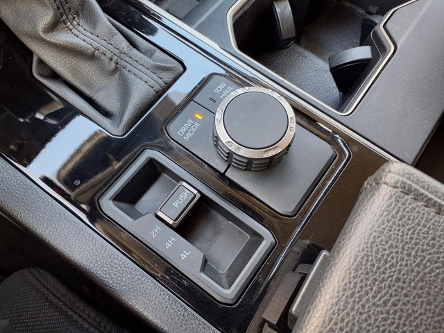 2024 Toyota Tundra 4WD SR5
