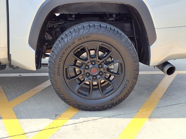 2023 Toyota Tundra 4WD SR5