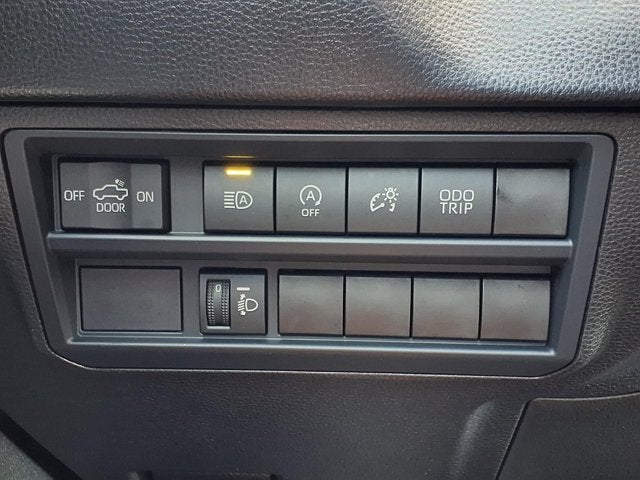 2025 Toyota Tundra 4WD SR5