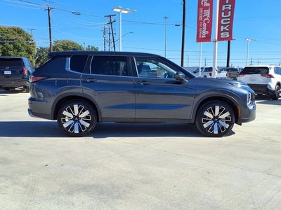 2025 Mitsubishi Outlander Trail Edition