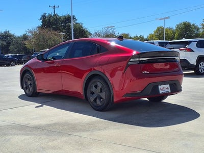 2026 Toyota Prius Plug-In Hybrid SE