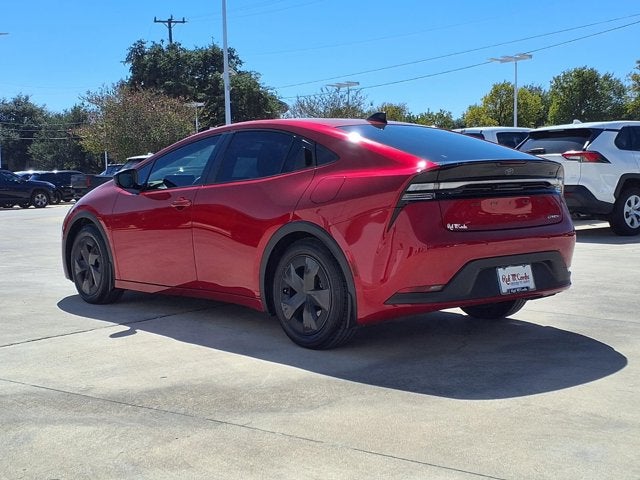 2026 Toyota Prius Plug-In Hybrid SE