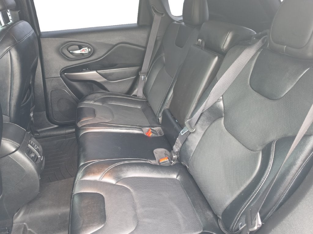 2022 Jeep Cherokee Latitude Lux