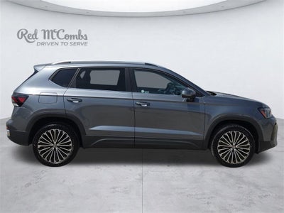 2025 Volkswagen Taos SE