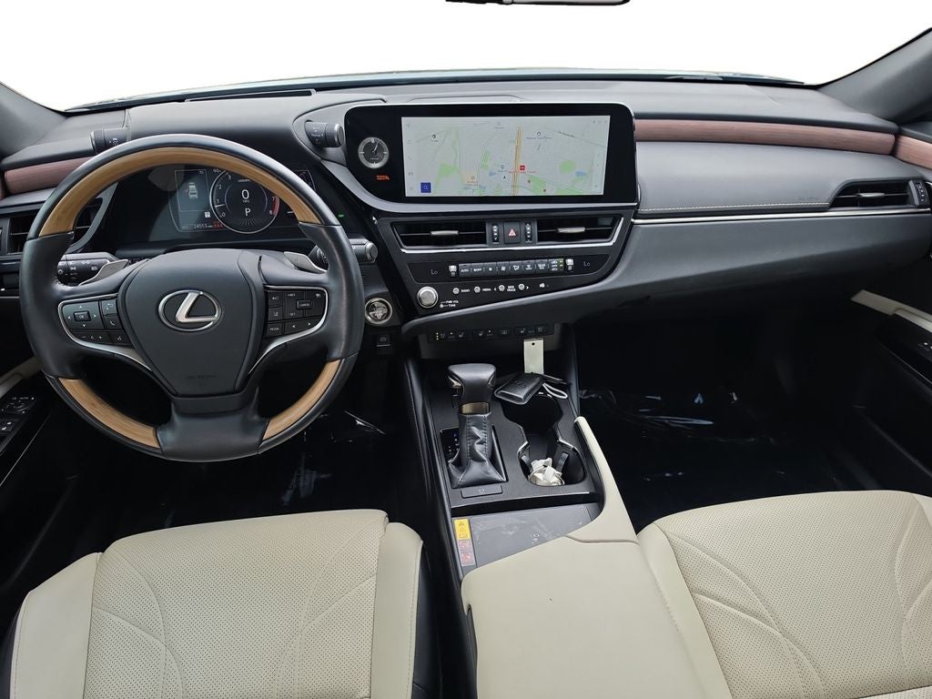 2025 Lexus ES 350 Ultra Luxury