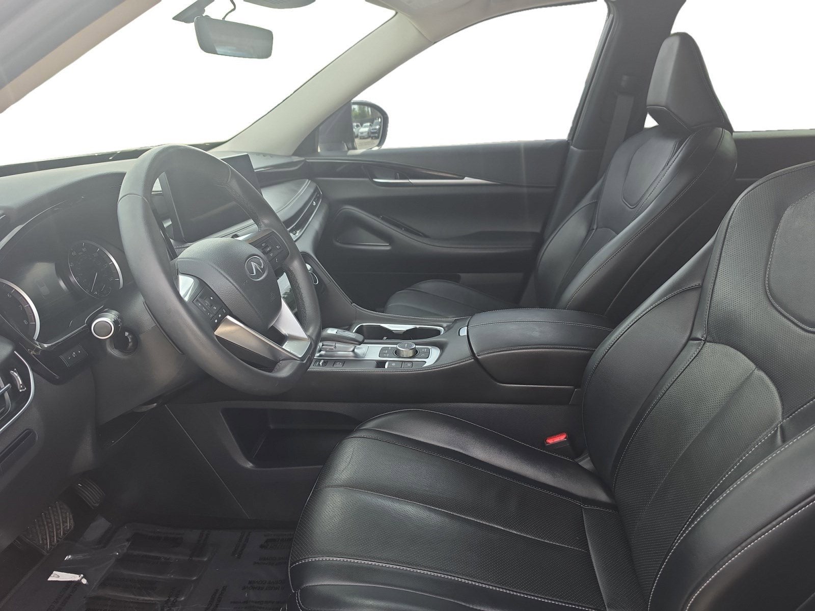 2023 INFINITI QX60 PURE