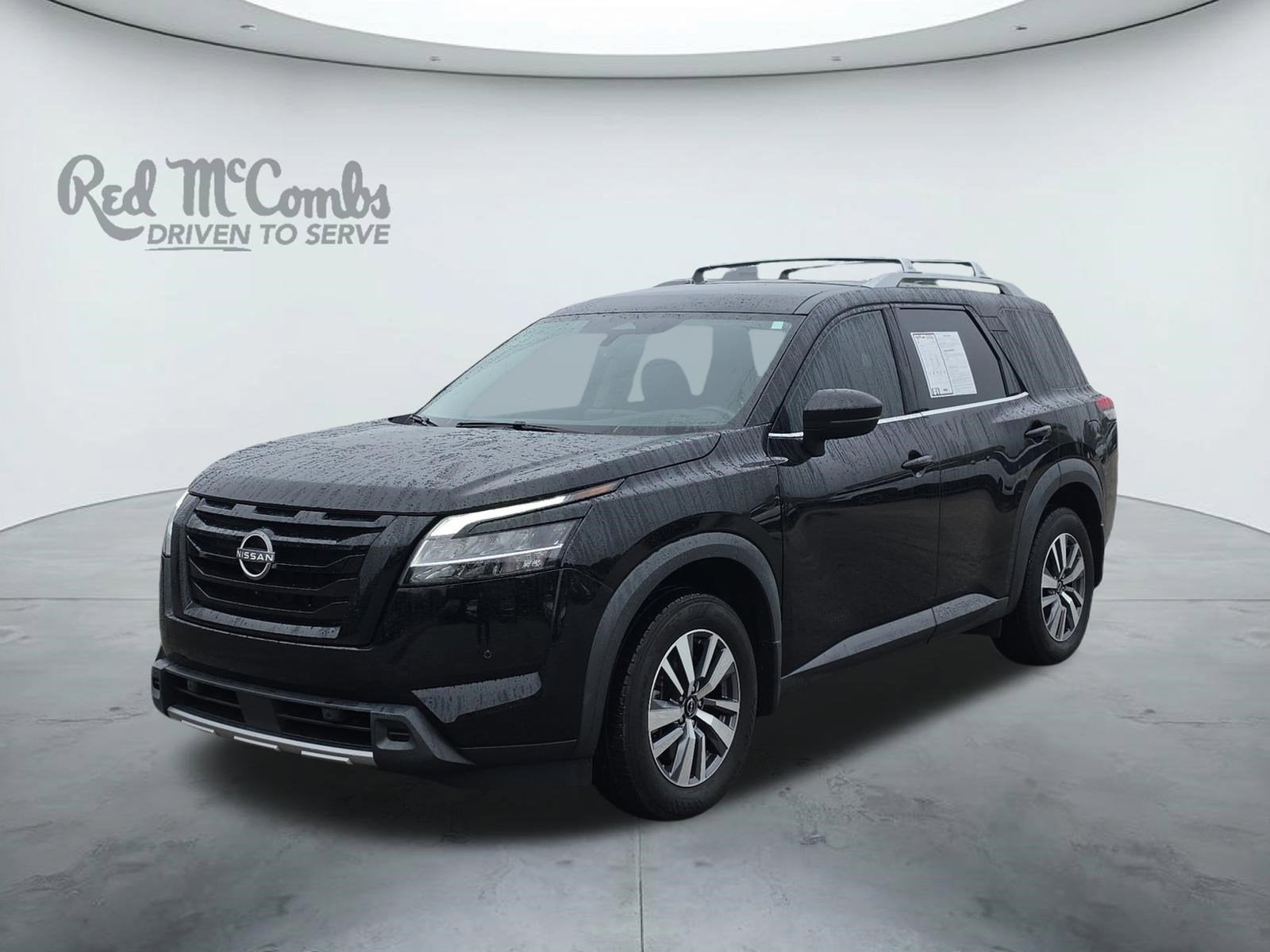 2023 Nissan Pathfinder SL