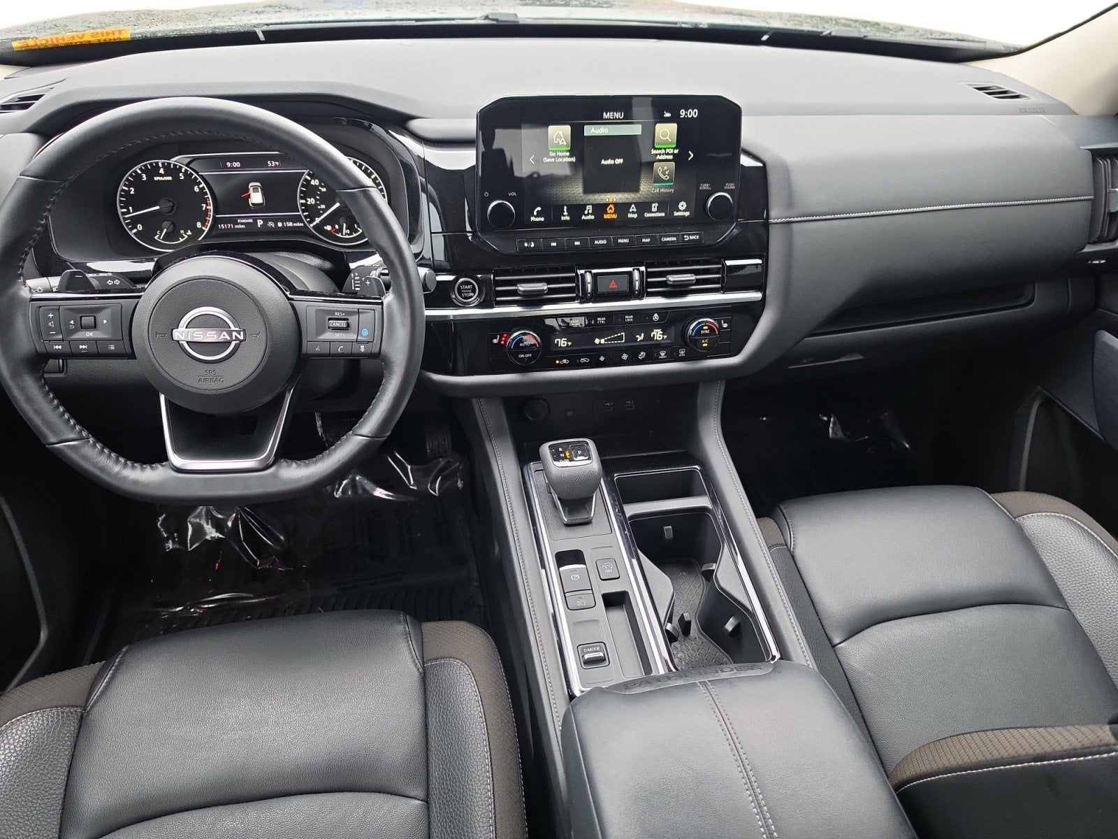 2023 Nissan Pathfinder SL