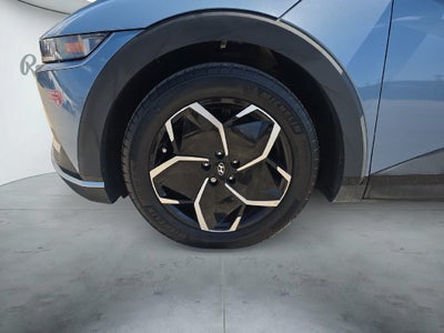 2024 Hyundai IONIQ 5 SE
