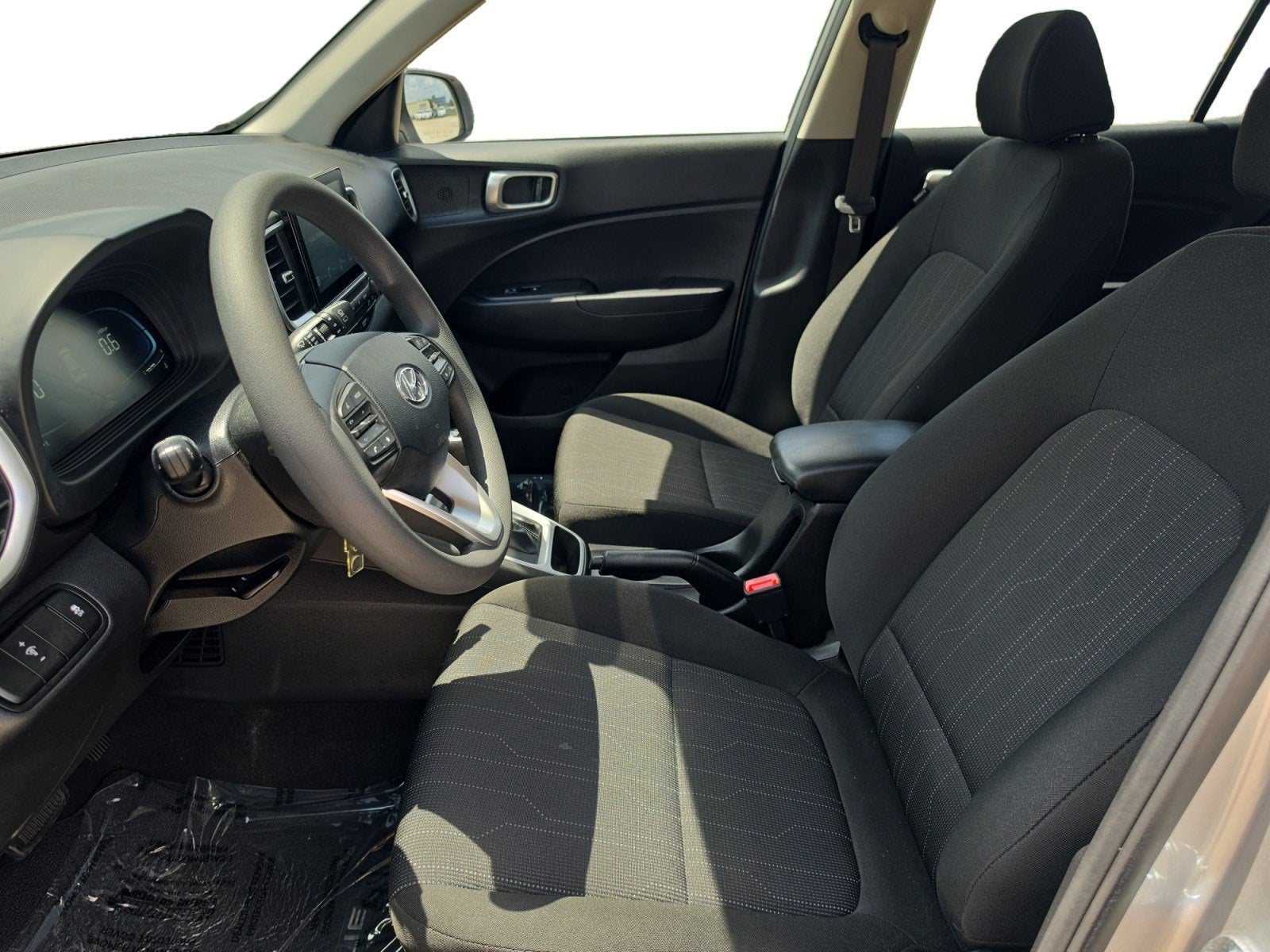 2025 Hyundai Venue SE