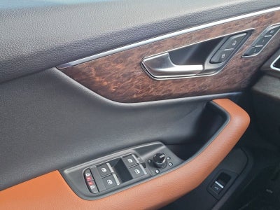 2026 Audi Q7 Premium