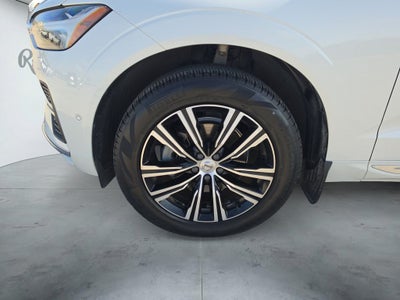 2022 Volvo XC60 B5 Inscription